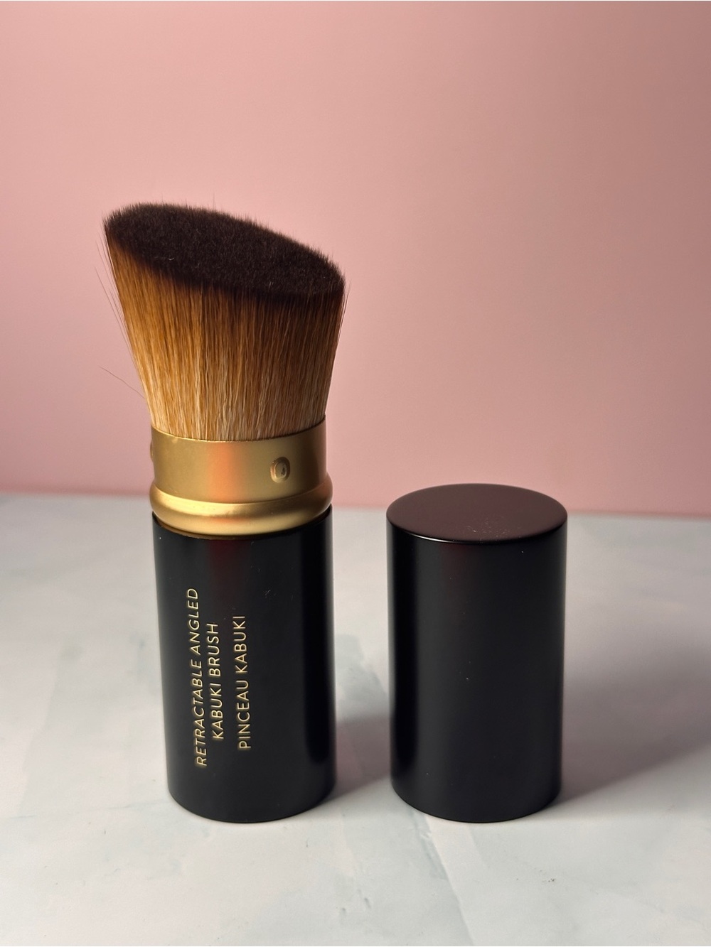 Laura geller Retractable Angled Kabuki Brush - Black/Gold